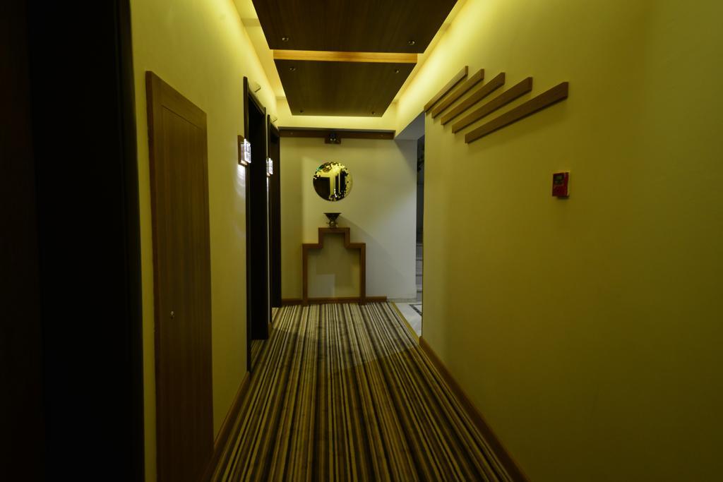 Aksan Hotel Izmir Exterior foto